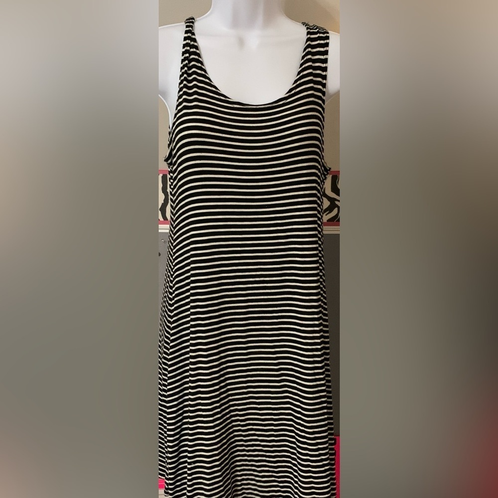 Olivia Rae Navy Blue & White Striped dress in size Small